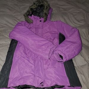 ICEBURG outerwear youth large 14-16 purple jacket.  Excellent condition